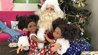 Christmas Morning 2017 Santa Brings Gifts  Naiah amp Elli Doll Show 14 [upl. by Gader]