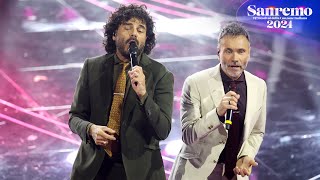 Sanremo 2024  Renga e Nek cantano un medley dei loro successi [upl. by Rehprotsirhc]