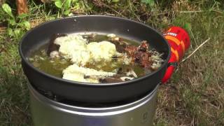 Trangia 258 UL  HA Stormcooker alcohol burner [upl. by Henden]