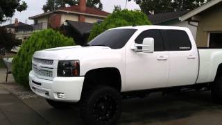 Start up 08 DURAMAX [upl. by Binnings804]