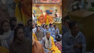 Monks and nuns chanting at srilanka temple [upl. by Kalfas]