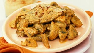 Recette  Escalope de veau à la crème et aux champignons de Paris [upl. by Hgiel990]