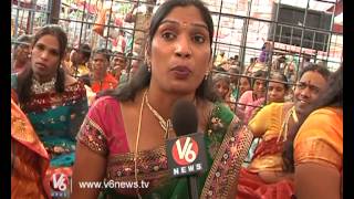 Hijras Active Participation In Sree Rama Kalyanam At Vemulawada  V6 news [upl. by Jorge]