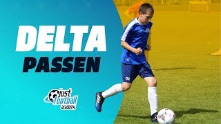 Fussballtraining Delta  Passen  Technik [upl. by Huff229]