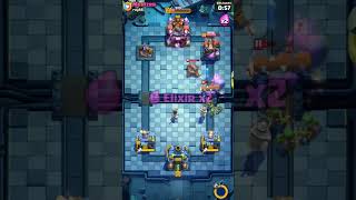 Deck com mega cavaleiro evoluído acabando com o adversário supercell clashroyale shorts [upl. by Gollin496]