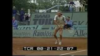 Bjorn Borg vs Jim Courier  Champion Series Tennis [upl. by Switzer]