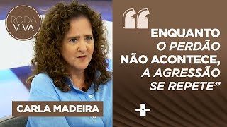 Carla Madeira comenta sobre o perdão em seu livro quotO perdão não é o contrario de punirquot [upl. by Glavin]