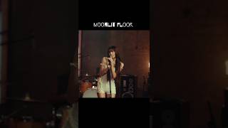 Moonlit floor live performance lisa [upl. by Akihsat]