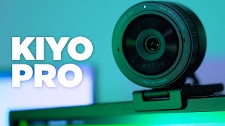 Razer Kiyo Pro  A Webcam para streaming 💪 [upl. by Alrrats]