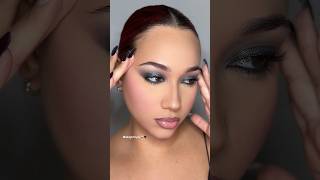 🪩🖤 makeupshorts smokeyeye holidaymakeup glittermakeup makeuptutorial viralshort [upl. by Leonard84]