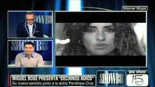 Bosé y Penélope Cruz cantan Decirnos adiós [upl. by Chandal]