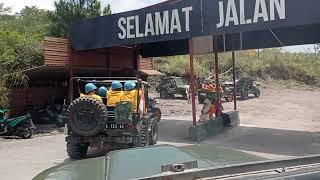 ARsya Tamasia Naik Jeep di Gunung Merapi [upl. by Cohdwell]