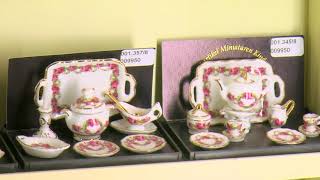 Reutter Porcelain Miniatures  Minimum World [upl. by Millicent]