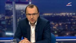 Telewizja Republika  dr Andrzej Krzystyniak historyk  Wolne Głosy 20170627 [upl. by Eirrab943]