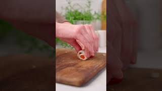 Kaaspaprikabroodrolletjes met tomatendip recept  shorts  Allerhande [upl. by Annekam815]