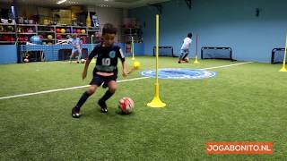 Voetbal techniektraining  Toen en nu  Voetbalschool Joga Bonito [upl. by Medlin]