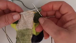 Tips on intarsia knitting [upl. by Suiddaht]