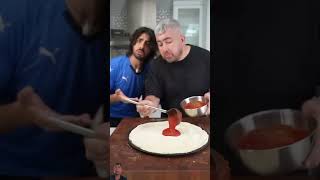 Pineapple pizzaLionfieldalbertcancook pizza italian food funny cooking viralvideo chefrush [upl. by Adyahs571]