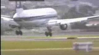 Crosswind Landings Wellington Airport [upl. by Ycats921]