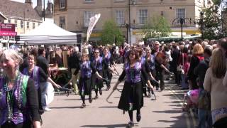 CHIPPENHAM FOLK FESTIVAL 2013 SATURDAY PARADE [upl. by Brew]