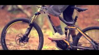 Fahraufnahmen Haibike SDURO  Yamaha Pedelec Fully MTB 2015 [upl. by Letta]