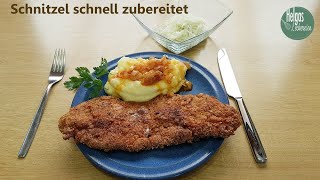 Schnitzel  selber paniert schmeckts am besten [upl. by Rosalind]