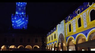 Lo spettacolo delle luci di Natale in piazza Ducale a Vigevano [upl. by Wilburt]