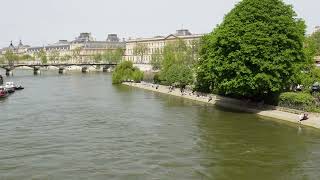 Viewing Saule Pleureur de la Pointe from Pont Neuf [upl. by Ronyar]