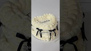 🤍✨This all white vintage heart cake is so elegant and pretty 🦢 [upl. by Princess]