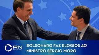 Bolsonaro enaltece Moro quotÉ símbolo do paísquot [upl. by Nehpets483]