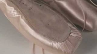 Mirella Advanced Pointe Shoe MS101A [upl. by Nibuz]