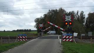 Spoorwegovergang Nieuwleusen  Dutch Railroad Crossing [upl. by Ruffo]