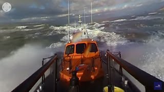 A Shannon class lifeboat trial in rough seas 360 video [upl. by Godwin]