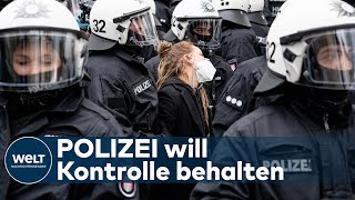 WARMLAUFEN FÜR 1 MAI Großeinsatz für Polizei  CoronaRegeln werden durchgesetzt  WELT Thema [upl. by Adnamaa]