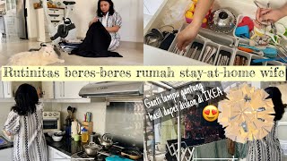 KESEHARIAN STAY AT HOME WIFE DAN RUTINITAS BERESIN RUMAH [upl. by Noraa]