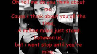 Enrique Iglesias Miss you lyrics [upl. by Yraunaj]