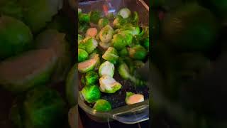 Bake Salmon Lemon Salt and Pepper plssubscribe salmon sparagus Brusselssprout [upl. by Chlo]