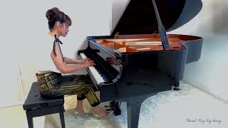 2024 Happy New Year Greetings from Pianist Fang Ting Huang 鋼琴家黃方亭 [upl. by Abbe]