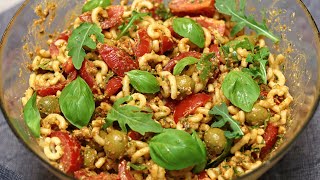 Italienischer Nudelsalat mit Rucola und rotem Pesto aus getrockneten Tomaten Rezept zum Grillen [upl. by Eniahpets791]