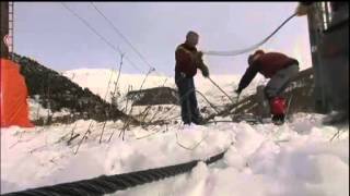 Premières neiges au Val dAllos  JT France 3 ProvenceAlpes 5 novembre 2013 [upl. by Adianes]