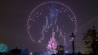 spectacle de drônes spécial noel Disneyland Paris [upl. by Llehsem]