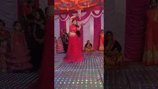 pyara bhaiya mera ❤dulhe ki bahan ka beautiful dance💃💃 youtube viral shorts airy family vlogs 💖 [upl. by Lawtun]