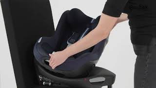 How to Rotate the Seat I Sirona G iSize Car Seat I CYBEX [upl. by Lladnarc]