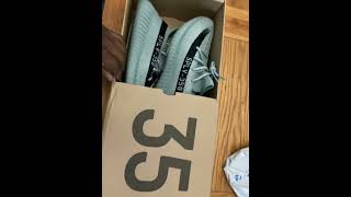 Yeezy 350 from Topsportmarket on DHgate [upl. by Klatt]