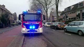 Primeur Brandweer Zwijndrecht186332amp Dordrecht186651 met spoed een middelbrand in Zwijndrecht [upl. by Neeka580]