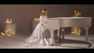 Halina Mlynkova  Mario czy już wiesz Official Music Video [upl. by Enelear]