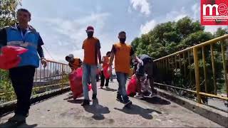 Habitantes de calle participan de la limpieza de Medellín [upl. by Sicular720]