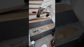 Treppenstufen mit einem Parkettboden belegen flooring woodworking diy [upl. by Lonier]