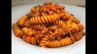 FUSILLI CON SALSICCIA E PEPERONI  CUCINANDOMELAGODO [upl. by Methuselah]