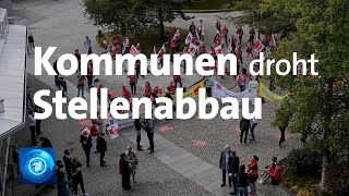 Klamme Kommunen Stellenabbau im Öffentlichen Dienst droht [upl. by Refinnaej]